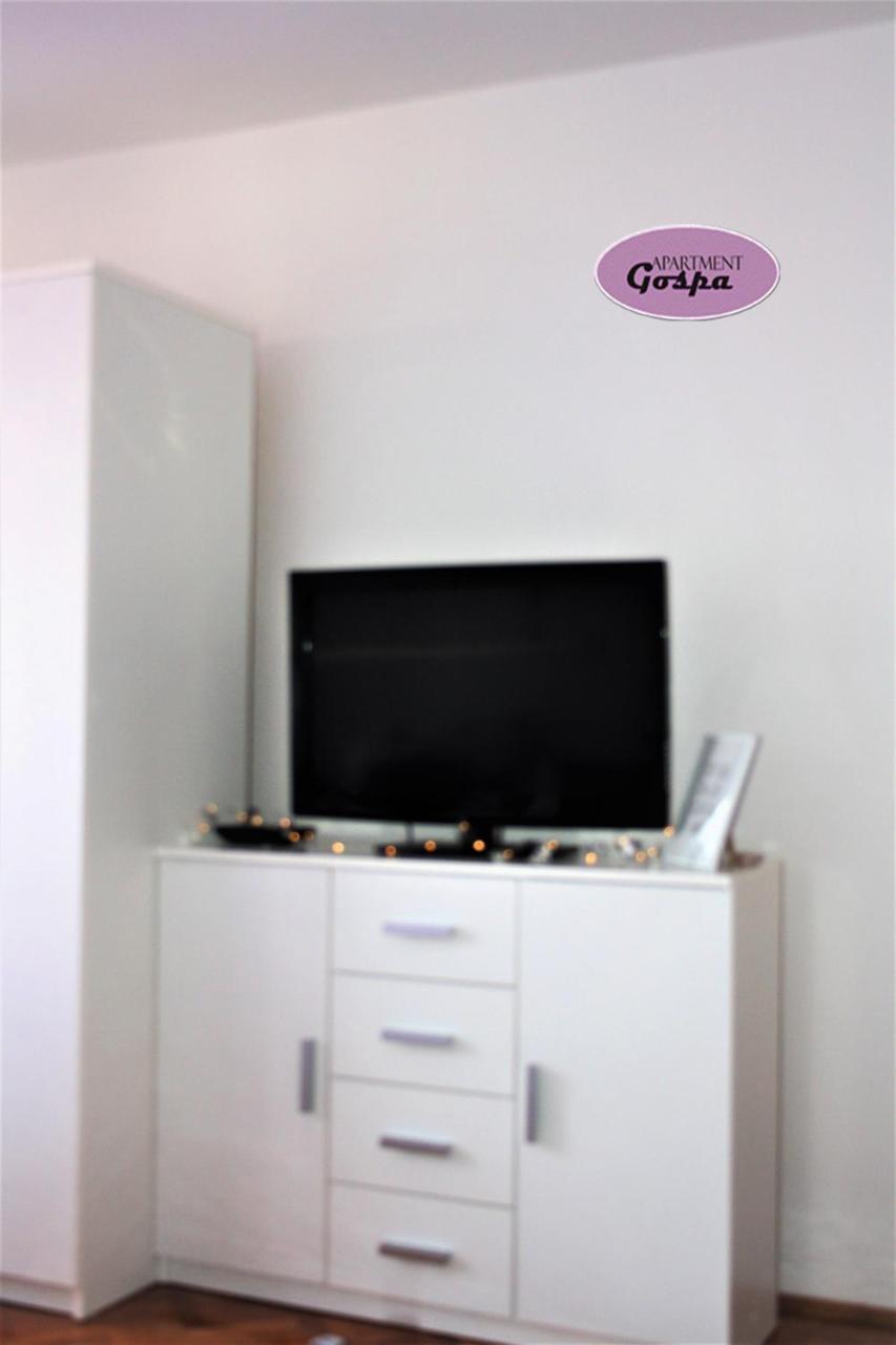 Apartment Gospa Пула Екстериор снимка