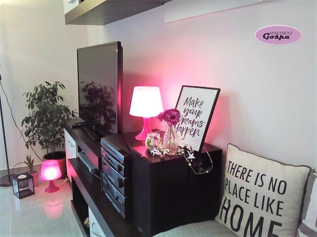 Apartment Gospa Пула Екстериор снимка